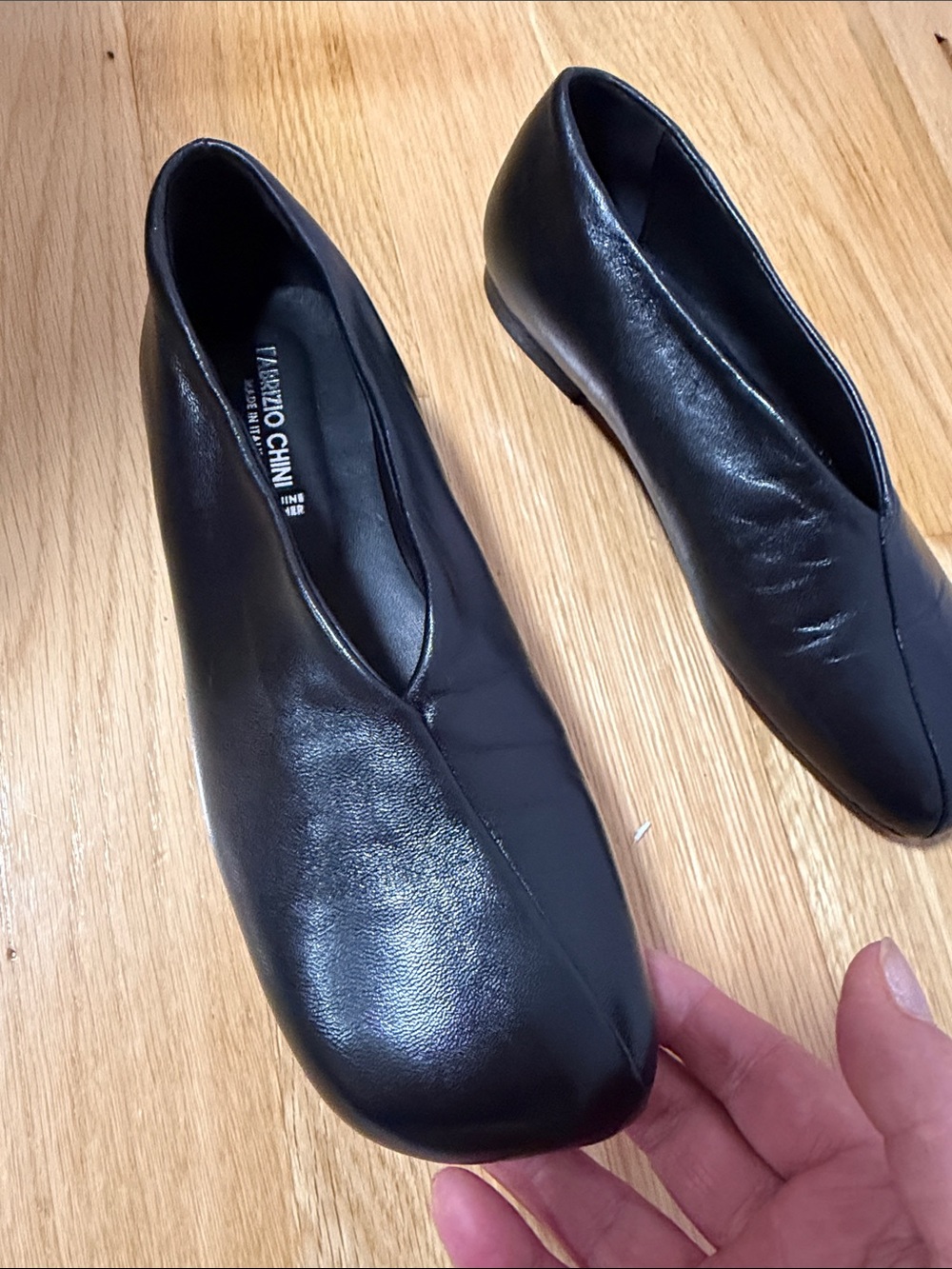 Fabrizio Chino Black Leather Slip-On Women's Flats.Made in Italy.
